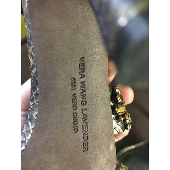 VERA WANG LAVENDER Snakeskin JEWEL Strappy SANDALS Heels 6.5 SPECIAL Occasion - Picture 3 of 11